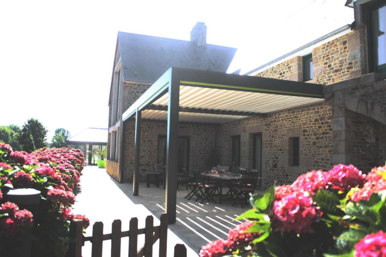 Domaine Du Jardin " Chambres D'Hotes " Saint-Jean-de-la-Haize Exterior foto